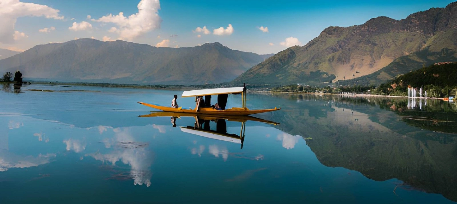 Srinagar Dal Lake Shikara Experience