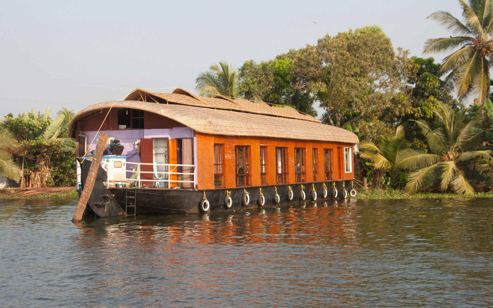 Alleppey Houseboat Backwater Experience
